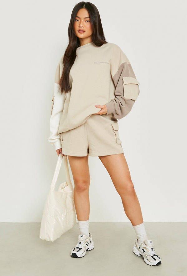 boohoo Colour Block Trainingspak Met Shorts En Cargo Zakken, Taupe