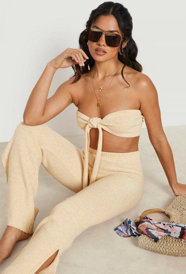 boohoo Gehaakte Bandeau Top Met Strik En Broek Strand Set, Cream