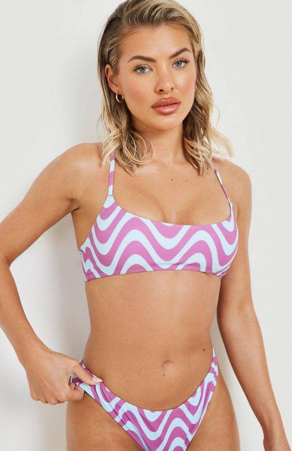boohoo Met Golvende Print Met Lage Ronde Halsed Bikini Top, Purple