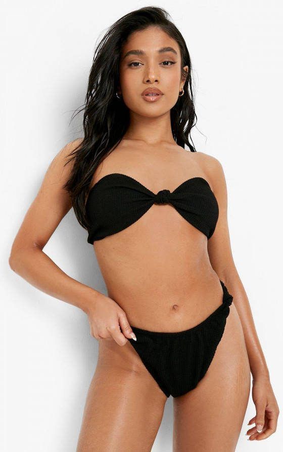 boohoo Petite Gekreukelde Geknoopte Bandeau Bikini Top, Black