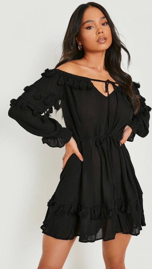 boohoo Petite Kaasdoek Skater Jurk Met Kwastjes, Black