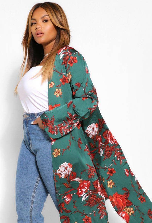 boohoo Plus Bloemenprint Satijnen Midi Kimono