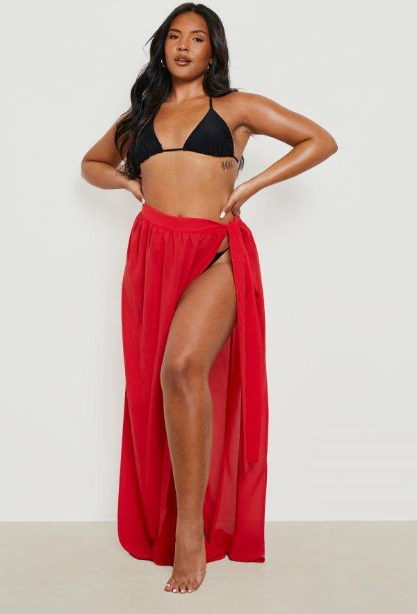 boohoo Plus Chiffon Maxi Strand Sarong Met Ceintuur, Red