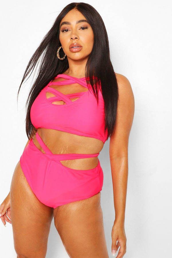 boohoo Plus Bikini Met Gekruiste Bandjes En Hoge Taille, Rood
