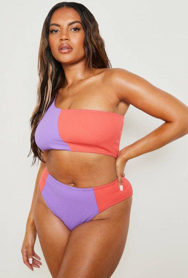 boohoo Plus Gekreukelde Colour Block Bikini, Purple