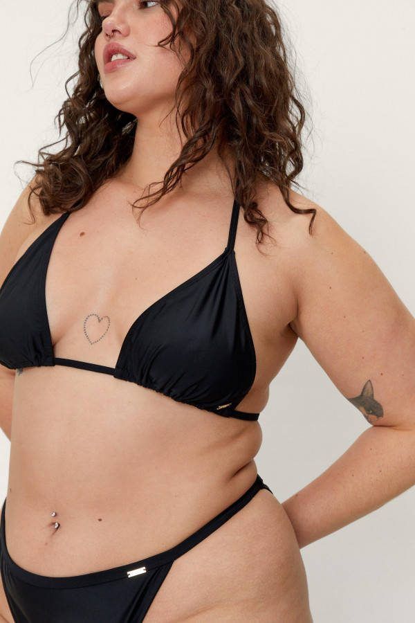 boohoo Plus Gerecycled Hoog Uitgesneden Bikini Broekje, Black