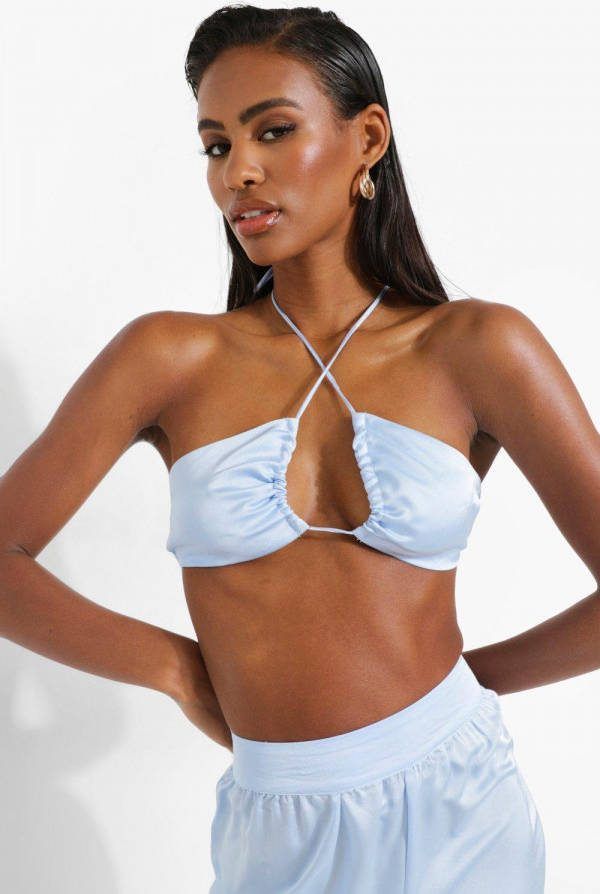 boohoo Satijnen Bandeau Crop Top Met Bandjes, Blue
