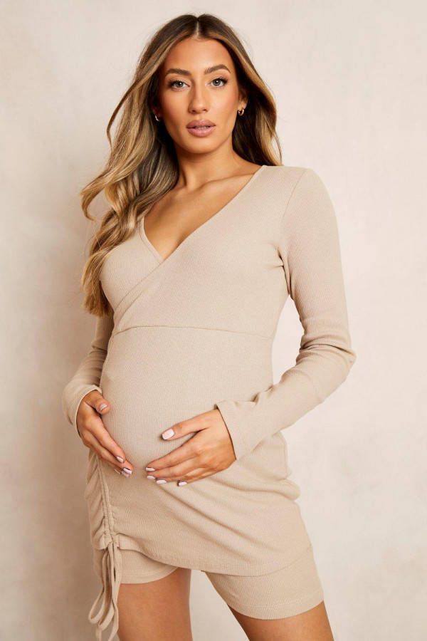 boohoo Zwangerschap Geplooid Voedings Wikkel T Shirt, Taupe