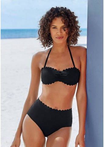 Lascana High waist bikinibroekje Scallop, met gelaserde golvende rand